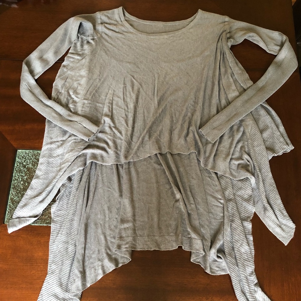 Lululemon enlightenment wrap - gray - EUC